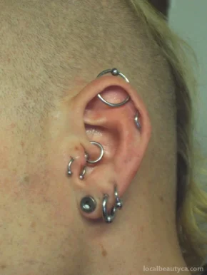 CaMel Trails Tattoo & Body Piercing, Barrie - Photo 2