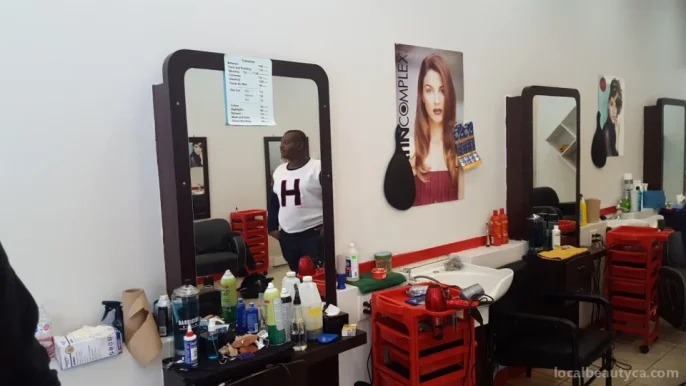 Maxi Hair Salon and Supplies, Burnaby - Photo 3