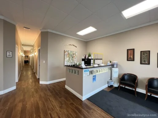 CrowWest Chiropractic & Massage Therapy, Calgary - Photo 2
