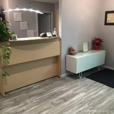 Chiropractic Wellness Clinic, Calgary - Photo 3
