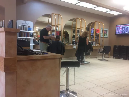 Golden Scizzors Hairstyling, Edmonton - Photo 2