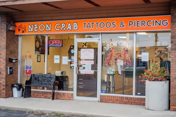 Neon Crab Tattoos & Piercing, Hamilton - Photo 1