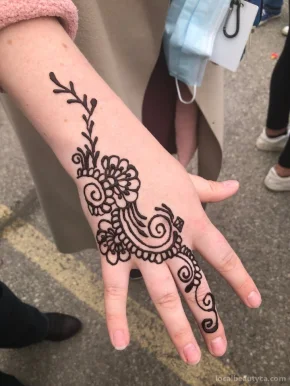 Lulua henna, Hamilton - Photo 2