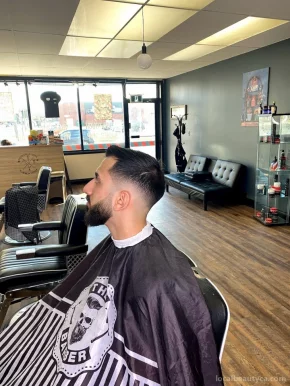 Goldentouch barbershop, Hamilton - Photo 3