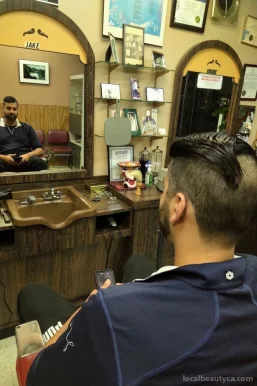 Tasos Barber Shop, Hamilton - 