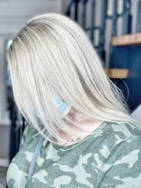Blue Lace Hair Studio, Hamilton - Photo 1