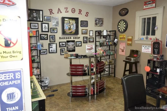 Razors Barber Shop, London - Photo 3