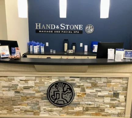 Hand & Stone Massage and Facial Spa - Derry Village, Mississauga - Photo 2