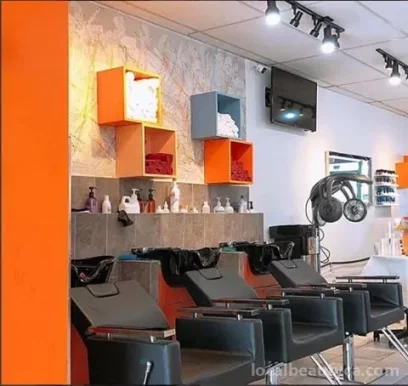Pretty Woman Hair Salon, Mississauga - Photo 1