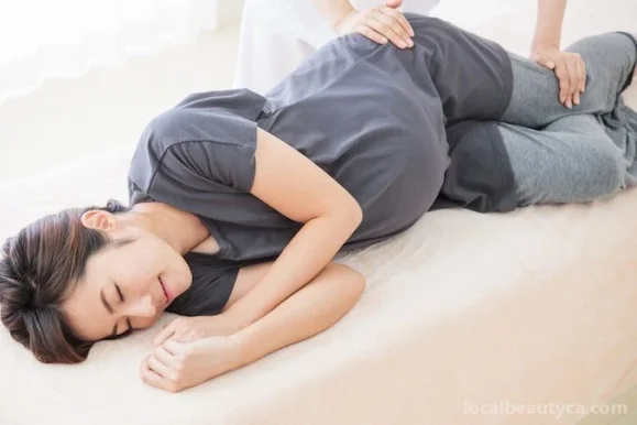 Massage Shiatsu Takako- Thai yoga lomi lomi, Montreal - Photo 2