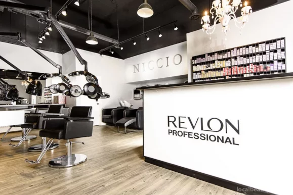 Niccio Hair Salon, Ottawa - Photo 3