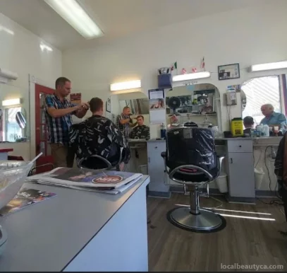Ernesto's Barber Shop, Ottawa - Photo 3