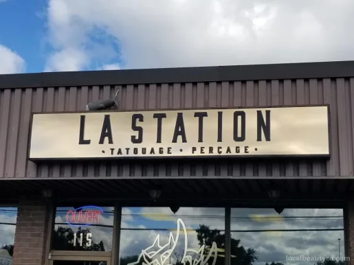Tattoo et Perçage La Station Châteauguay, Quebec - Photo 2