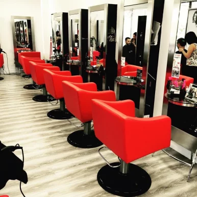 Salon de coiffure Est-ce qu'on te coiffe Halles Ste-Foy, Quebec City - Photo 1