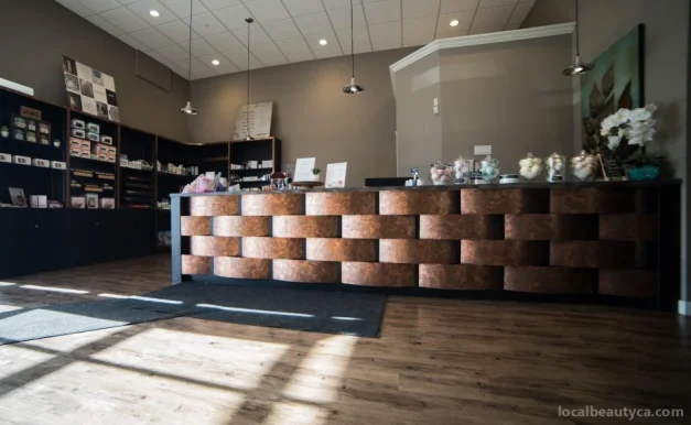 Totally Refreshed Steam, Spa and Salon, Red Deer - Photo 1