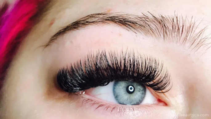 Anna Hoang’s eyelash extension, Saskatoon - Photo 3