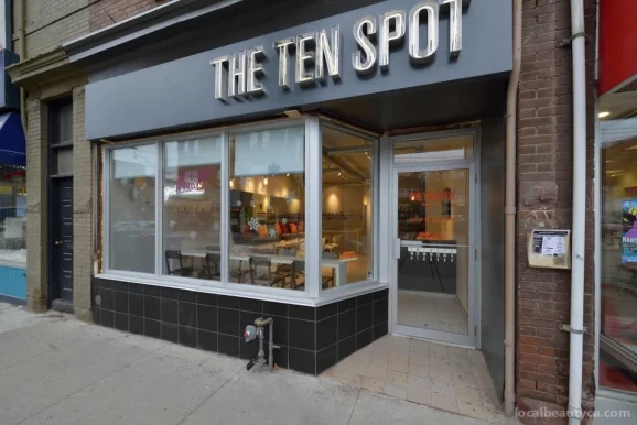 THE TEN SPOT leslieville, Toronto - Photo 3