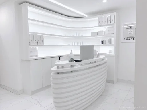 Labelle Cosmetic Clinic, Toronto - 