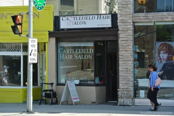 Castlefield Unisex Hair Salon, Toronto - Photo 2