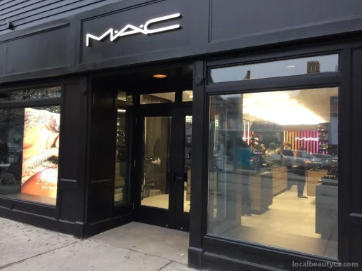 MAC Cosmetics, Toronto - Photo 2