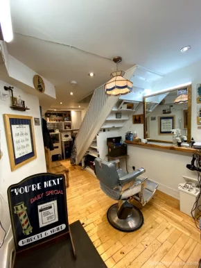 Mi Hermano Barbershop, Toronto - Photo 2