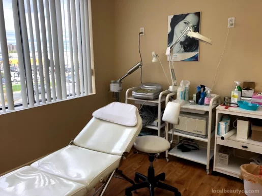 Crystal Med Spa | Laser Hair & Skin Clinic Etobicoke, Toronto - Photo 3
