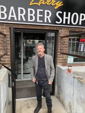 Larry Barber Shop, Toronto - Photo 1