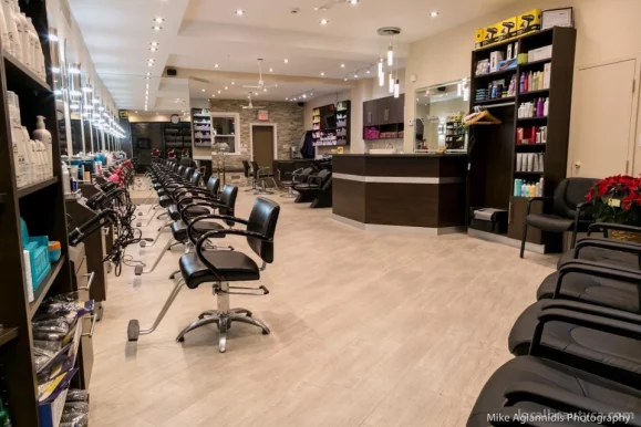 Younique Salon Hair And Beauty Care, Toronto - Photo 2