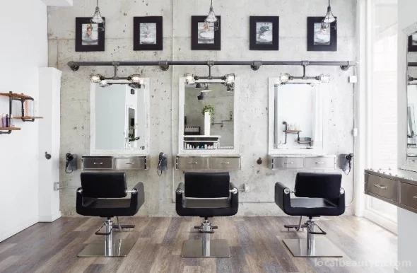Evolve Hair Studio, Toronto - Photo 2