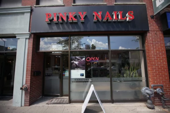 Pinky Nails & Spa on Davisville, Toronto - Photo 2