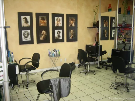 Caprice Hair Studio, Toronto - Photo 3