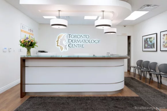 Toronto Dermatology Centre, Toronto - Photo 2