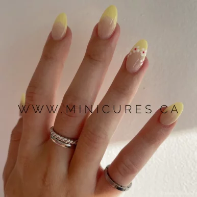 Minicures, Toronto - Photo 1