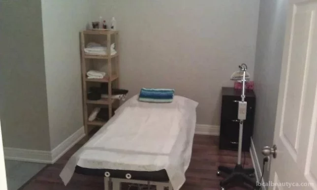 Nail Spa and Massage Clinic, Toronto - Photo 3