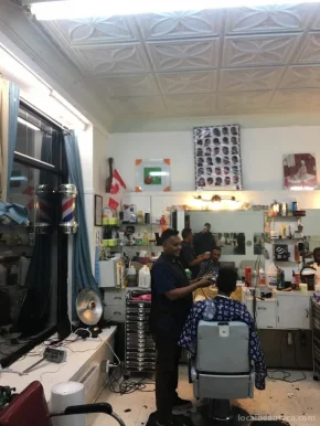Solomon Barber Shop, Toronto - Photo 1