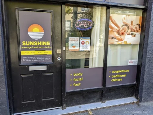 Sunshine Massage & Wellness Studio, Victoria - Photo 3