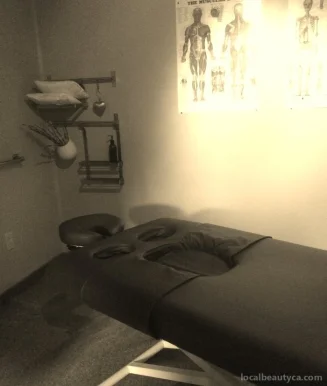 Balfour Massage Therapy, Victoria - Photo 1