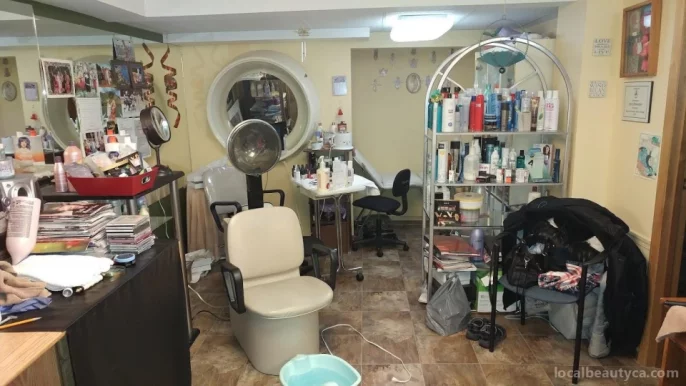 Gayel's Beauty Salon, Winnipeg - Photo 1