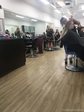 Hairplay Salon, Winnipeg - Photo 4